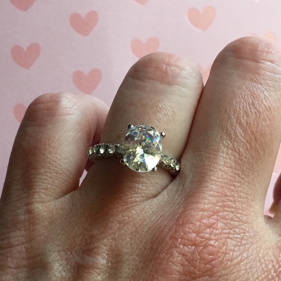 14k white gold engagement diamond wedding ring - Picture 4 of 8